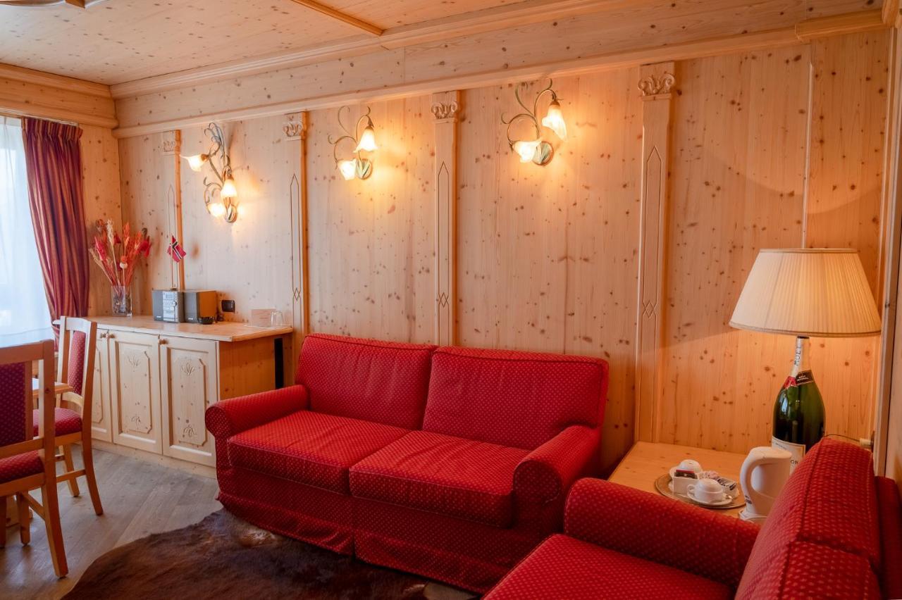 Grand Hotel Sestriere Esterno foto