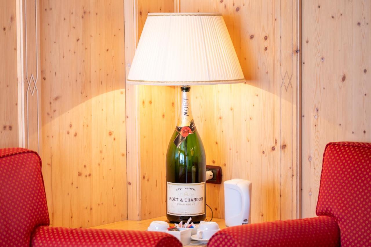 Grand Hotel Sestriere Esterno foto