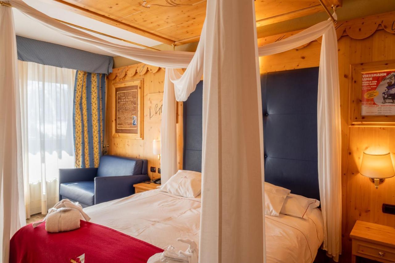 Grand Hotel Sestriere Esterno foto