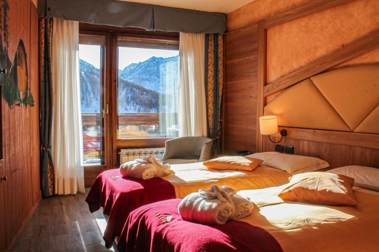 Grand Hotel Sestriere Esterno foto