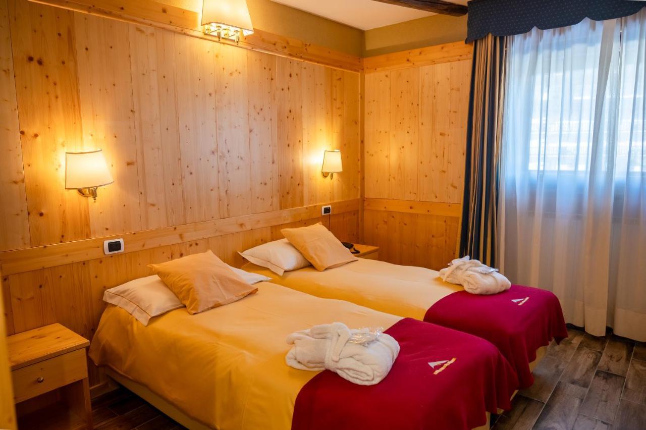 Grand Hotel Sestriere Esterno foto