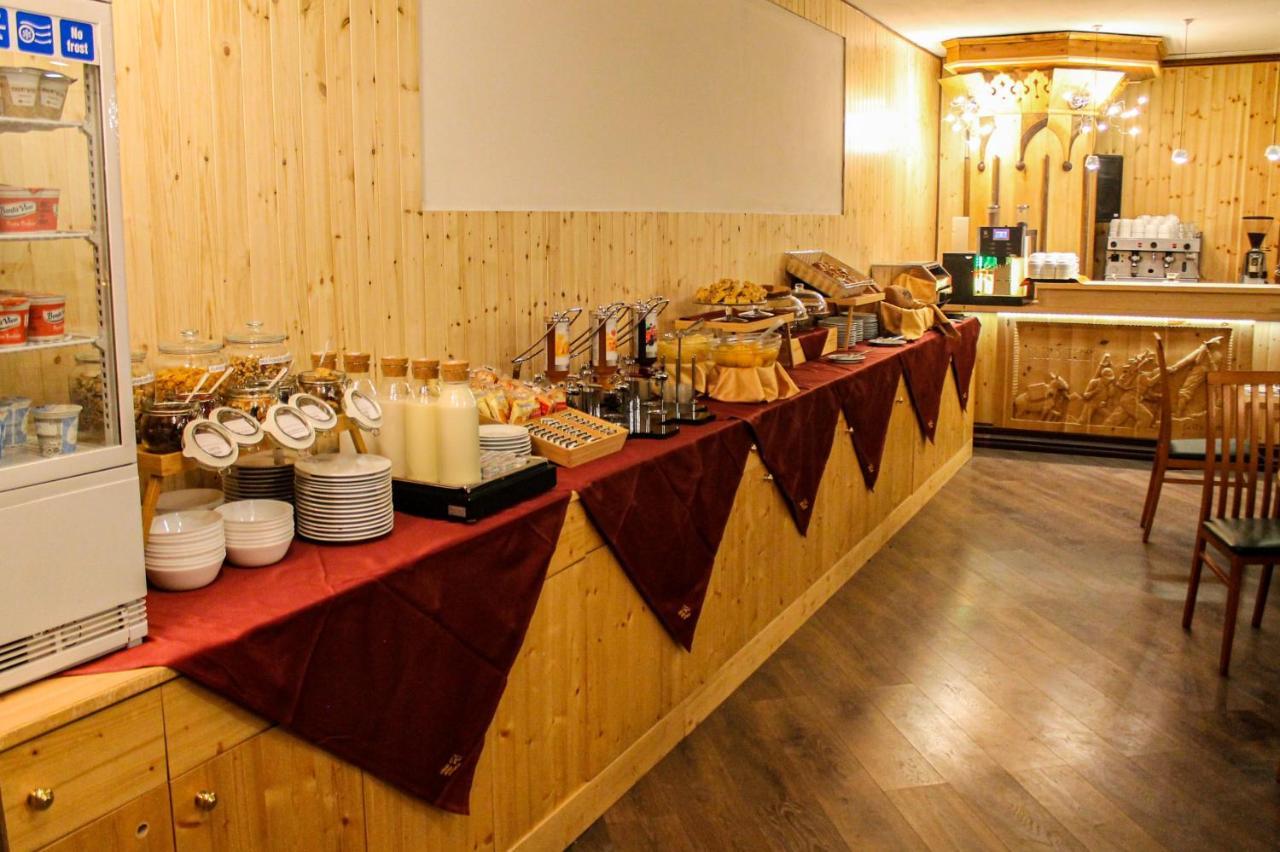 Grand Hotel Sestriere Esterno foto